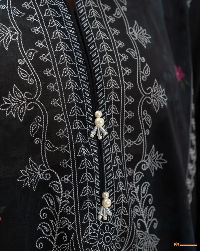 BeechTree MIDNIGHT BLOOM 3 Piece Lawn Suit | Unstitched Pakistani Dress (Copy)